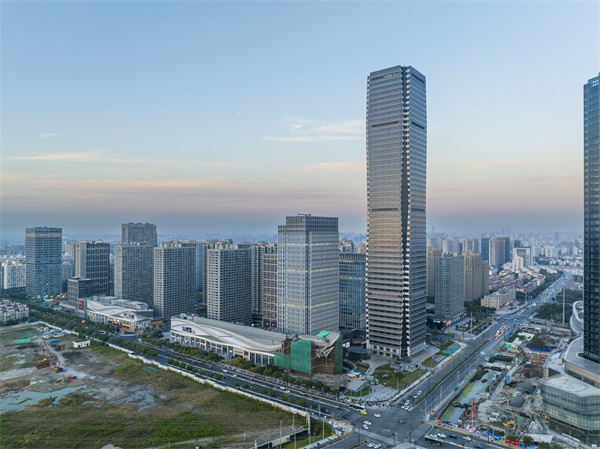 高尚领域T1塔楼外立面